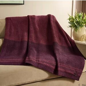 Barefoot Dreams CozyChic 45x60 Tri-Color Blanket in Black Current. NEW